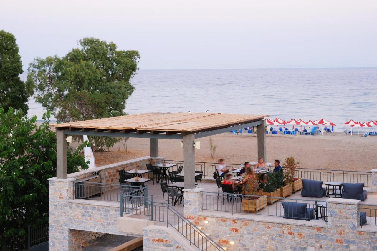 Margo Beach Hotel Gythio Bagian luar foto